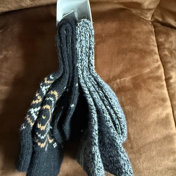 Pawz by Bearpaw Boot Socks 2-Pack Size 5-10 - Picture 3 of 5